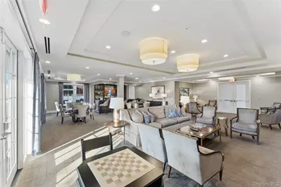 5000 Royal Court #5103, North Hills, NY 11040 - Photo 23