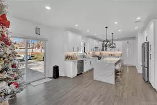 108 Hunter Ave, Miller Place, NY 11764 - Photo 11