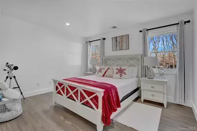 108 Hunter Avenue, Miller Place, NY 11764 - Photo 23