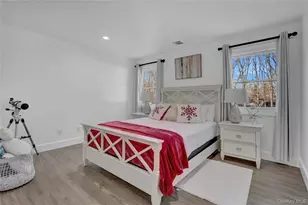 108 Hunter Ave, Miller Place, NY 11764 - Photo 23