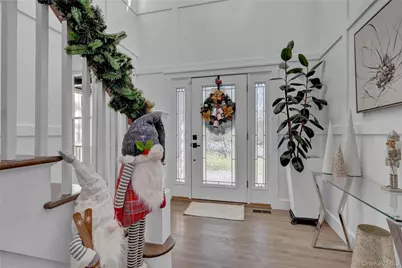 108 Hunter Avenue, Miller Place, NY 11764 - Photo 5