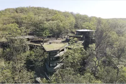 60 Woods Road, Tuxedo Park, NY 10987 - Photo 1