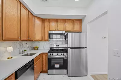 169 Surf Drive #109, Bronx, NY 10473 - Photo 17