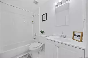 169 Surf Dr, Bronx, NY 10473 - Photo 29