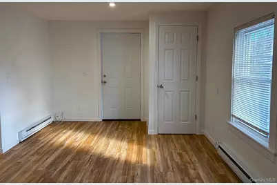 447 Route 376 #Unit 1, Hopewell Junction, NY 12533 - Photo 3