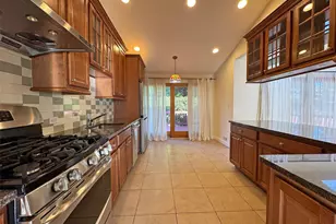 11 Country Ridge Dr, Rye Brook, NY 10573 - Photo 9