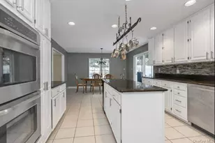 39 Fleets Cove Rd, Huntington, NY 11743 - Photo 5