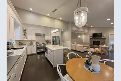 1019 Grove Street, Mamaroneck, NY 10543 - Photo 7