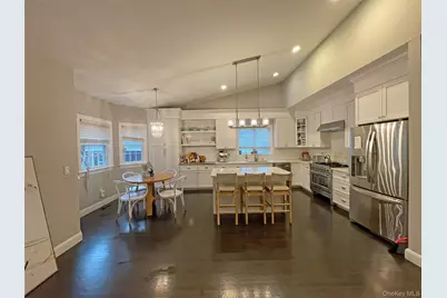 1019 Grove Street, Mamaroneck, NY 10543 - Photo 5