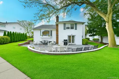 11 Joy Drive, Manhasset Hills, NY 11040 - Photo 37