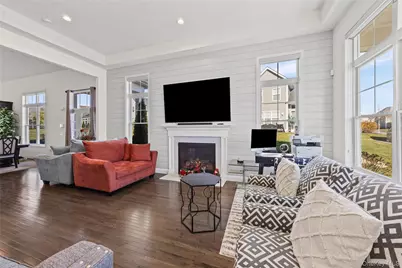 366 Wavell Avenue, Yaphank, NY 11980 - Photo 5