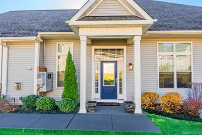 366 Wavell Avenue, Yaphank, NY 11980 - Photo 3