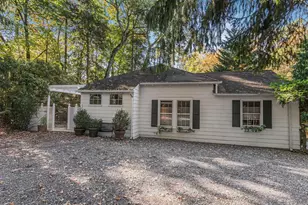 105 Douglas Rd, Chappaqua, NY 10514 - Photo 25