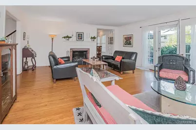 105 Douglas Road, Chappaqua, NY 10514 - Photo 7