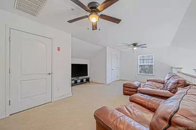 73 Millie Court, Patchogue, NY 11772 - Photo 37