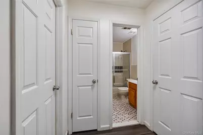 301 Kennedy Drive, Spring Valley, NY 10977 - Photo 19