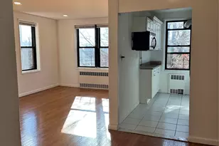 150-29 72 Garden, Kew Gardens, NY 11367 - Photo 5