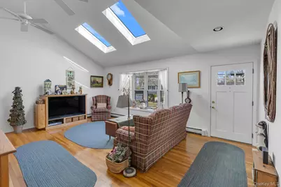 85 Catherine Street, East Northport, NY 11731 - Photo 3