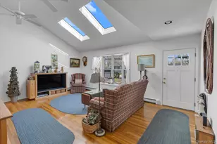 85 Catherine St, East Northport, NY 11731 - Photo 3