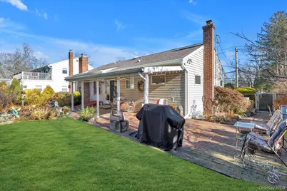 85 Catherine Street, East Northport, NY 11731 - Photo 19