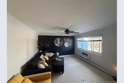 10 Smithtown Blvd Blvd #Apt 7B, Smithtown, NY 11787 - Photo 9