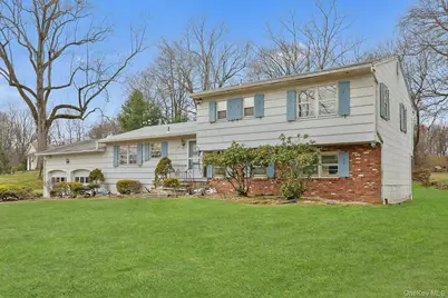 14 Aspen Way, Thornwood, NY 10594 - Photo 3