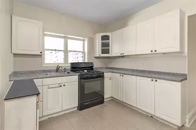 164-12 76th Avenue, Fresh Meadows, NY 11366 - Photo 17