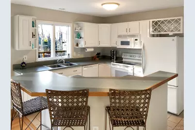12 Dogwood Lane, Shelter Island, NY 11964 - Photo 7