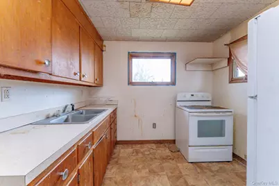 306-308 Broadway, Port Ewen, NY 12466 - Photo 39