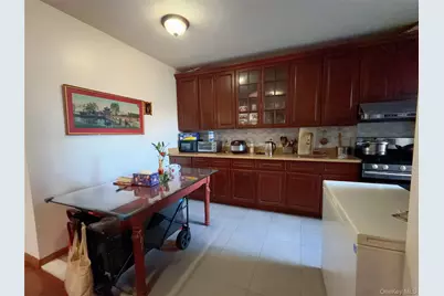 8811 Elmhurst Avenue #C8, Elmhurst, NY 11373 - Photo 3