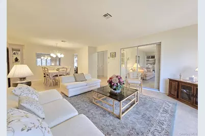 289 Cardiff Court #B, Ridge, NY 11961 - Photo 5