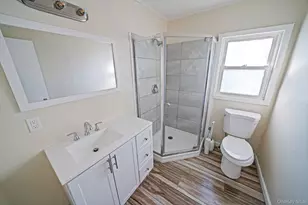 91 Tower St, Sayville, NY 11782 - Photo 21