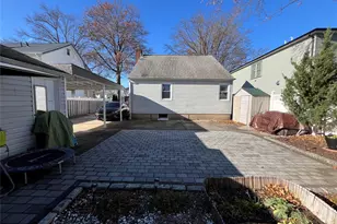 182 Lexington Ave, Franklin Square, NY 11010 - Photo 7