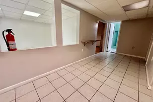 182 Lexington Ave, Franklin Square, NY 11010 - Photo 19