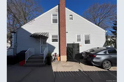 182 Lexington Avenue, Franklin Square, NY 11010 - Photo 3