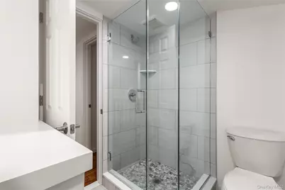 10 Overbrook Street, Riverhead, NY 11901 - Photo 7