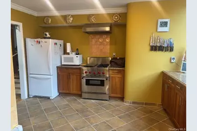 1457 Bay Street, New York, NY 10305 - Photo 9