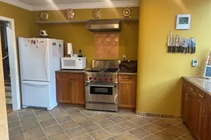 1457 Bay St, New York, NY 10305 - Photo 9