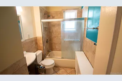 840 Seaman Avenue E #2W, Baldwin, NY 11510 - Photo 15