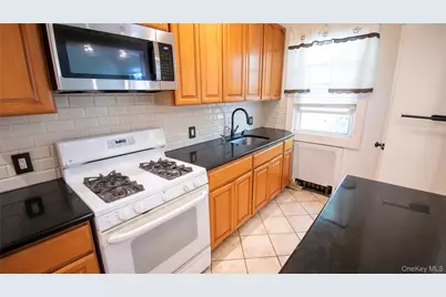 840 Seaman Avenue E #2W, Baldwin, NY 11510 - Photo 13