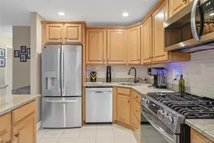 64 Parkside, Suffern, NY 10901 - Photo 7