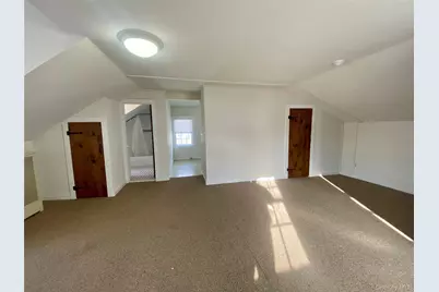 6 Willow Avenue #3rd fl, Cornwall, NY 12518 - Photo 3