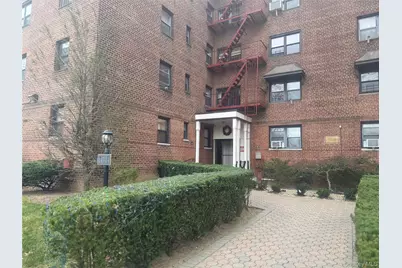 147-14 84 Road #2A, Briarwood, NY 11435 - Photo 3