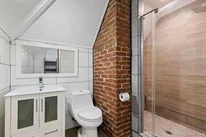 315 Seneca Avenue, Mount Vernon, NY 10553 - Photo 25