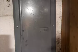 50 Beatrice Dr, Shirley, NY 11967 - Photo 9