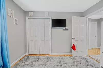 50 Verazzano Avenue, Copiague, NY 11726 - Photo 17