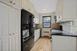 17 Manor House Dr, Dobbs Ferry, NY 10522 - Photo 9