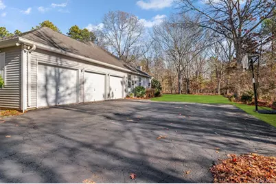 11 Moran Court, Manorville, NY 11949 - Photo 3