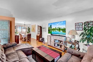 266 N Kentucky, Massapequa, NY 11758 - Photo 7