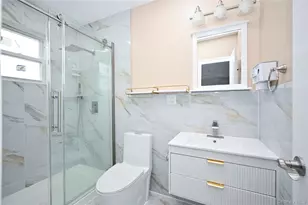 198-19 118th Ave, Saint Albans, NY 11412 - Photo 19